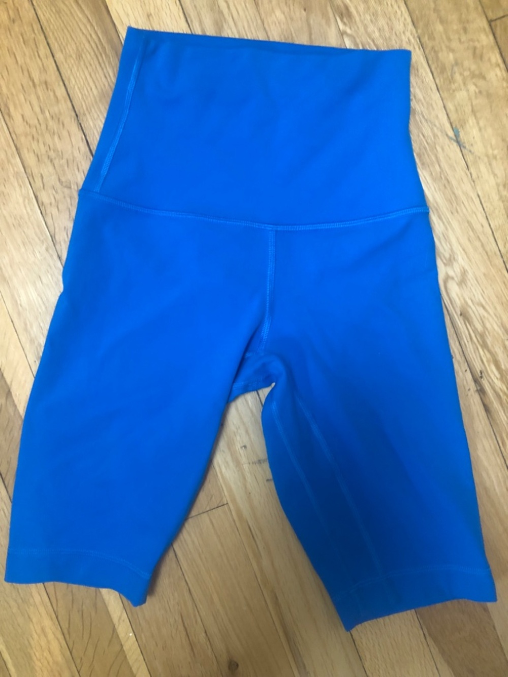 Lululemon Blue Athletic Shorts Wunder Train Size XS Like New